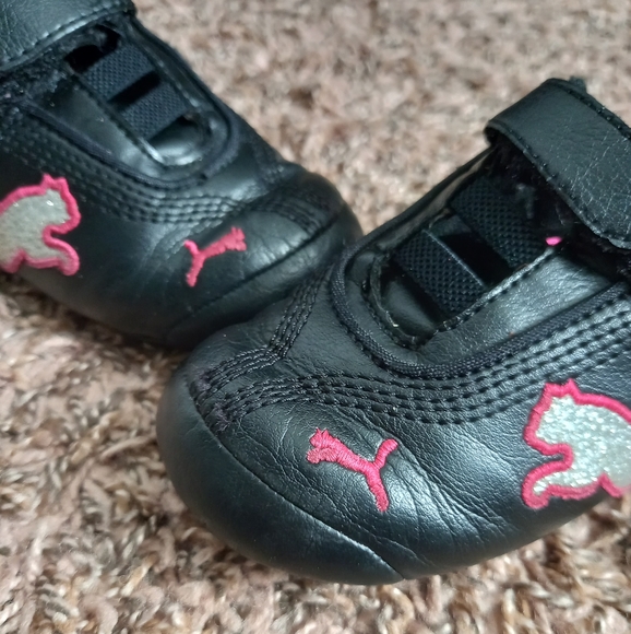 Puma Black & Pink Sneakers - Picture 6 of 7
